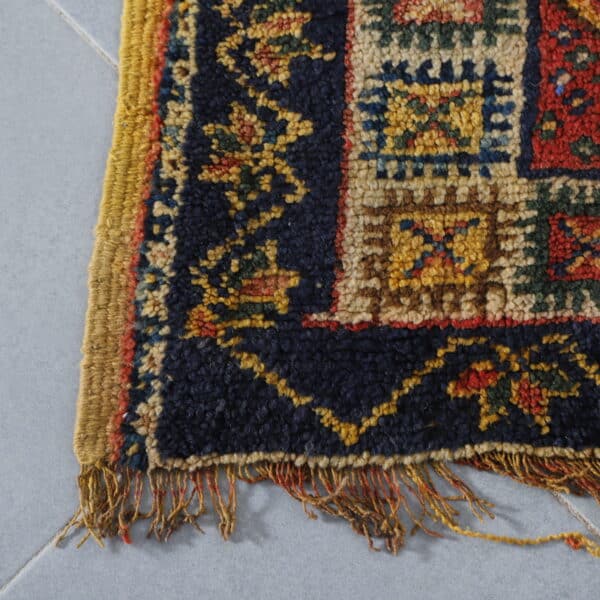 Old Taznakht Rug 5.1x3.1 Ft – Vintage Moroccan Carpet - Image 5