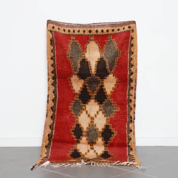 Taznakht Vintage Rug 5.7x3.2 Ft handcrafted in Morocco