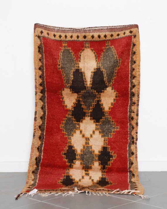 Taznakht Vintage Rug 5.7x3.2 Ft handcrafted in Morocco