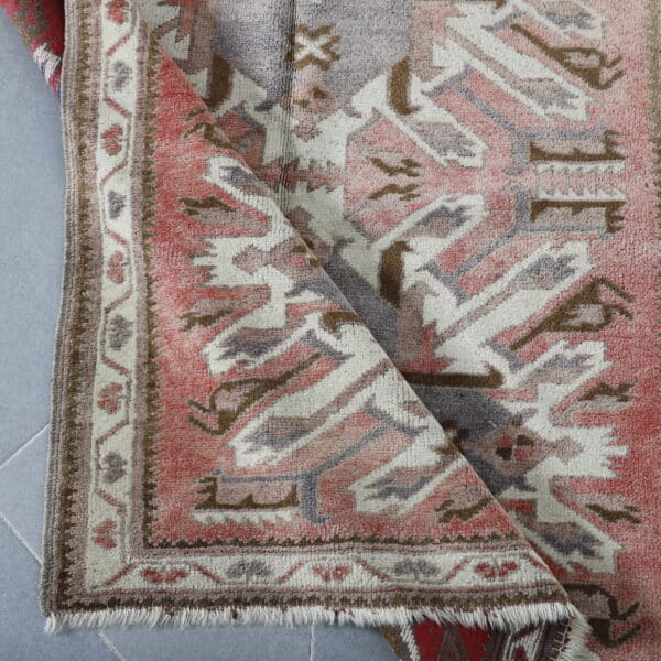 Vintage Persian Rug 6.7x3.4 Ft – Authentic Woven Carpet - Image 4