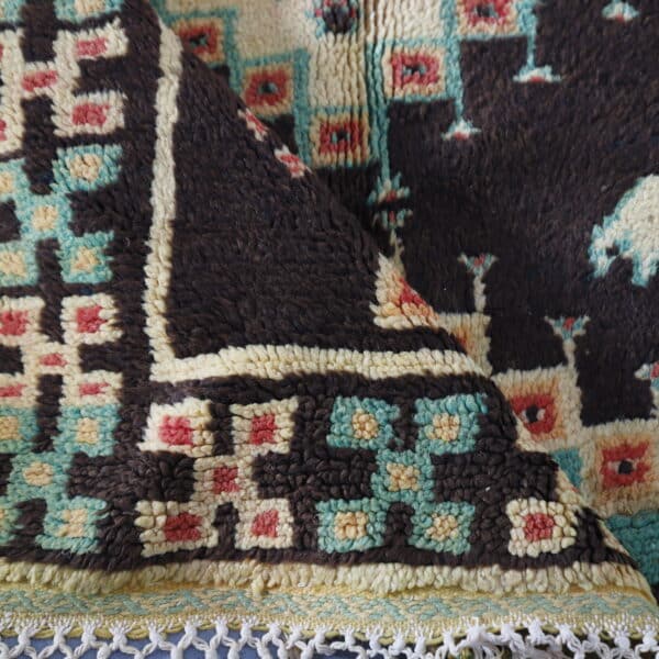 Vintage Taznakht Rug 7.5x3.7 Ft – Handcrafted Moroccan Wool - Image 6