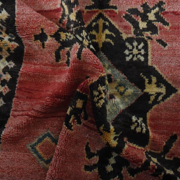 Faded Pink Taznakht Rug – Moroccan Handwoven Carpet - Image 5
