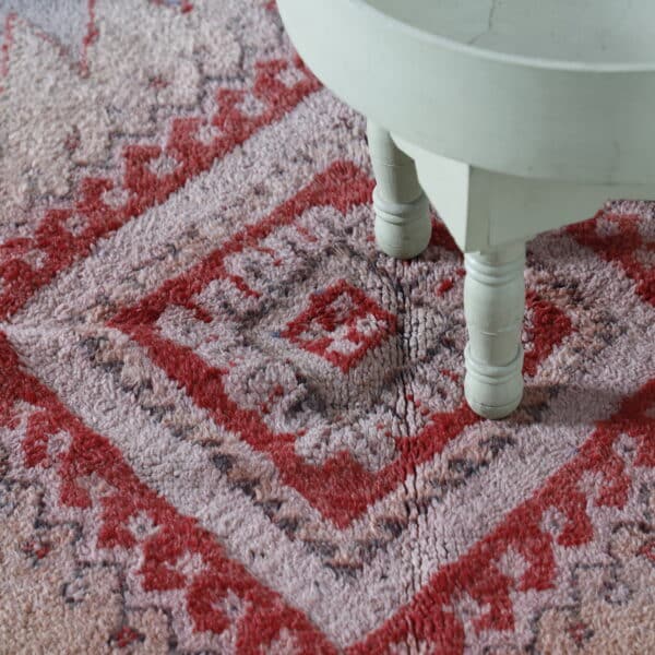 Old Taznakht Rug – Faded Handcrafted Moroccan Carpet - Image 5