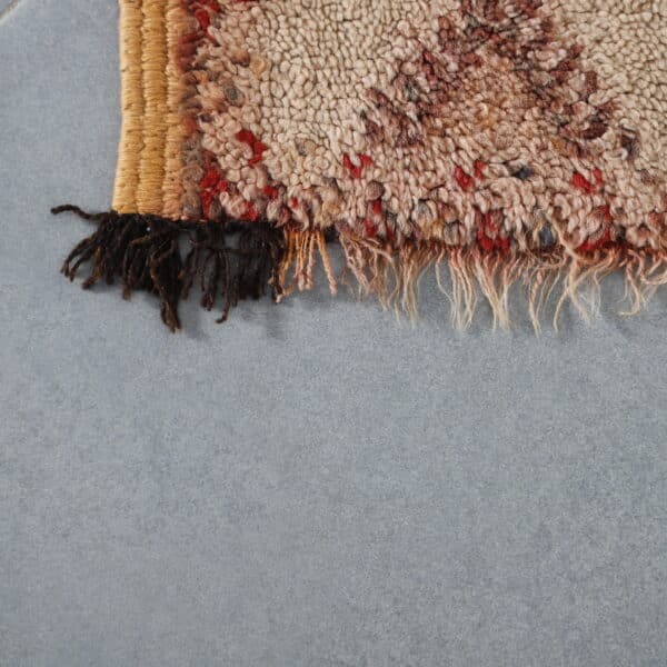 Old Taznakht Rug – Faded Handcrafted Moroccan Carpet - Image 6