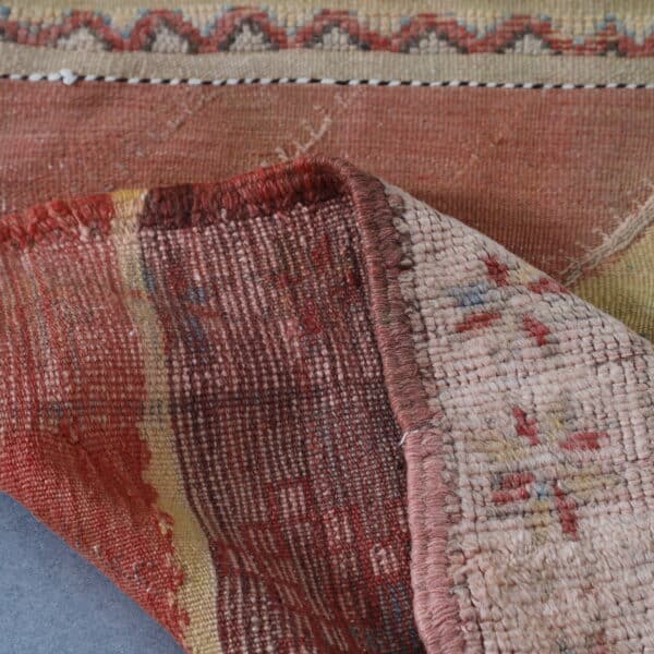 Faded Color Glaoui Rug – Vintage Moroccan Handcrafted - Image 4