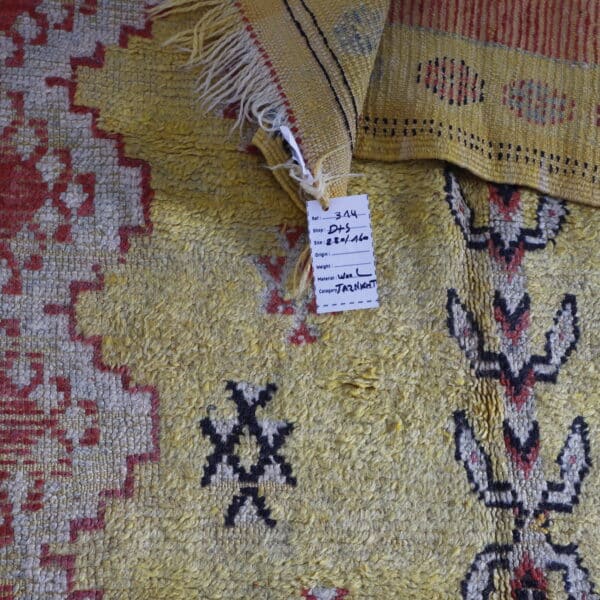 Vintage Taznakht Rug 9.2x5.2 Ft – Moroccan Wool Carpet - Image 5