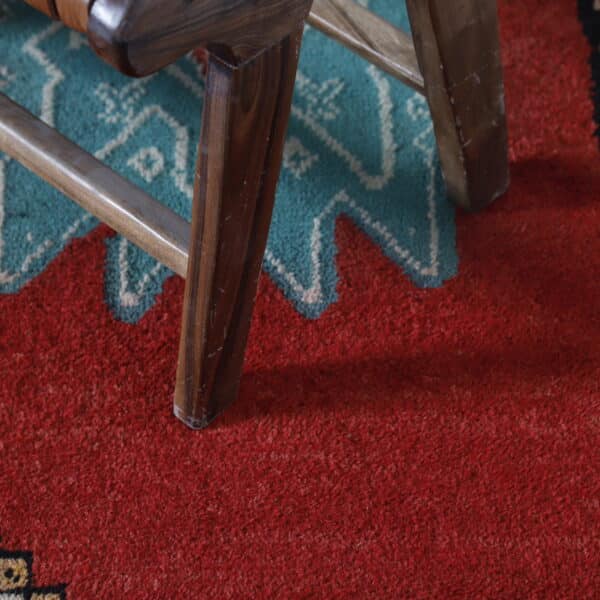 Taznakht Rug 9.3x4.8 Ft – Red Vintage Moroccan Wool Rug - Image 4