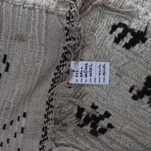Vintage Azilal Rug 5.7x3.7 Ft – Black and White Wool - Image 6