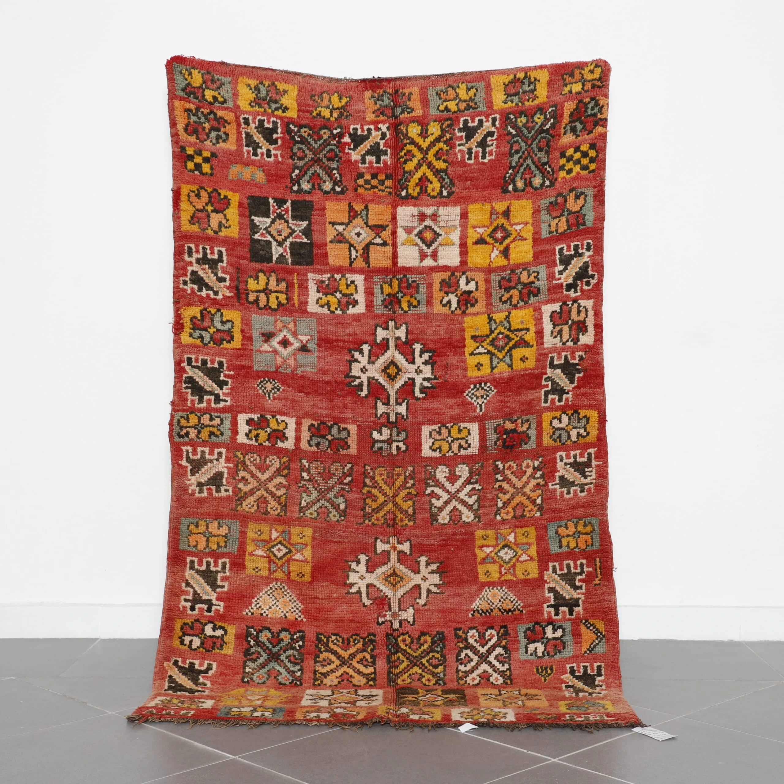 Vintage Jewish Rug Ait