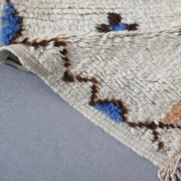 Vintage Azilal Rug 7.2x4.1 Ft – Moroccan Wool Artwork - Image 7