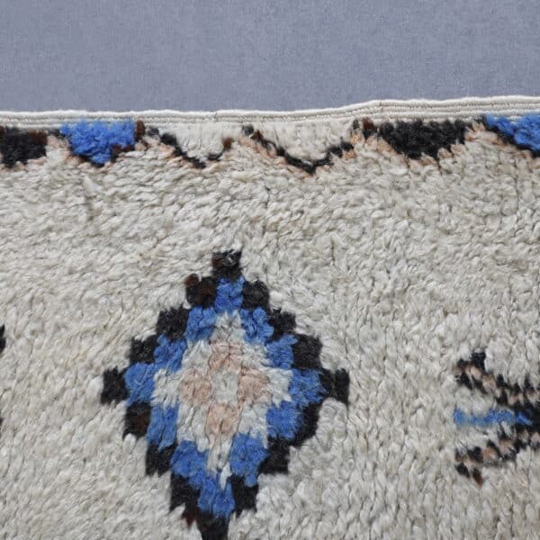 Vintage Azilal Rug 7.2x4.1 Ft – Moroccan Wool Artwork - Image 3