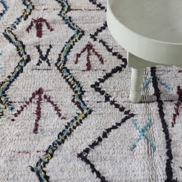 Azilal Handmade Rug 6.7x4.3 Ft – Moroccan Wool Carpet - Image 4