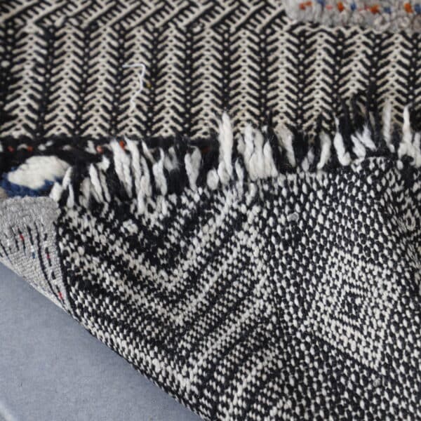 Vintage Zanafi Kilim 6.6x3.6 Ft – Handmade Moroccan Flatweave - Image 7