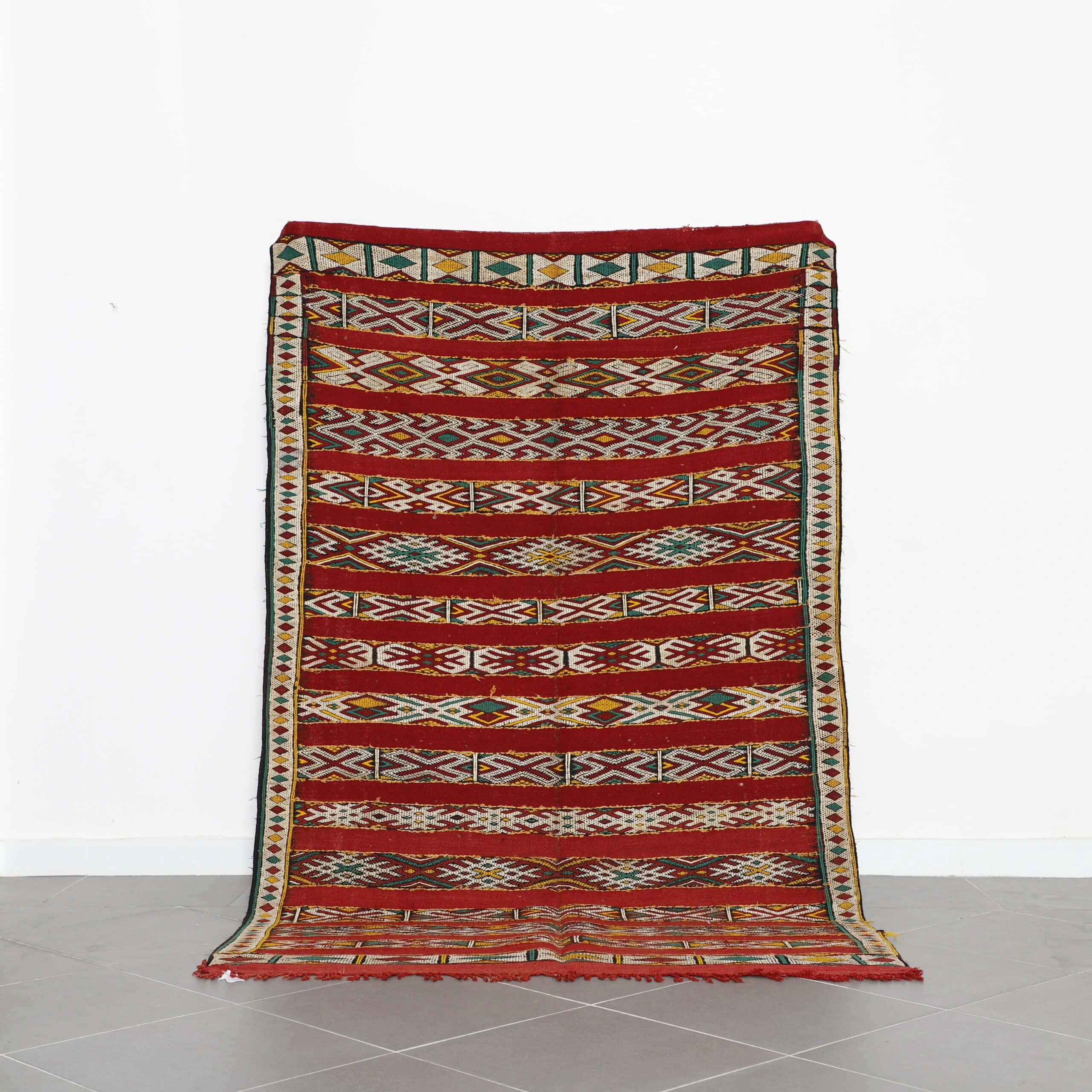 Vintage Kilim Rug 8.4x5.1 Ft – Wide Moroccan Flatweave