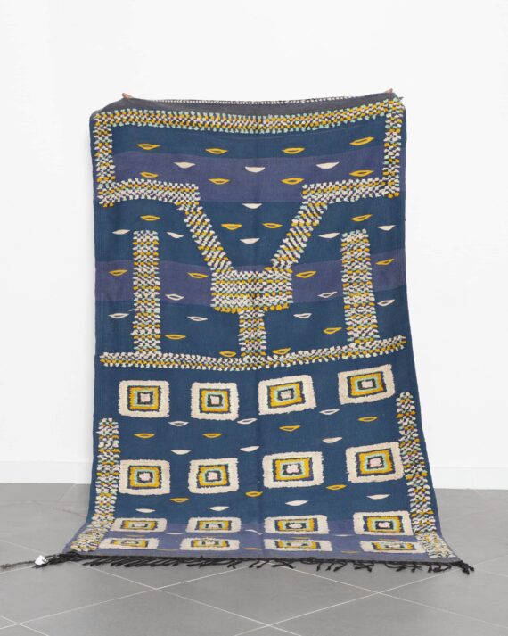 Vintage Kilim Rug 8.0x4.6 Ft handmade in Morocco with tribal patterns