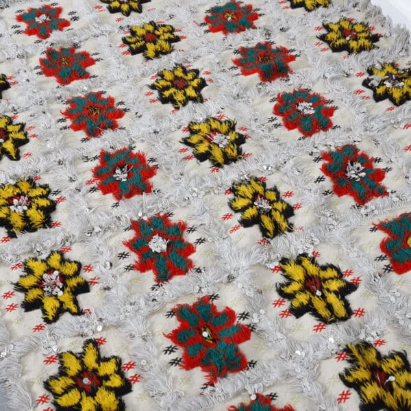 Wedding Blanket 7.3x4.6 Ft – Handmade Moroccan Textile - Image 4