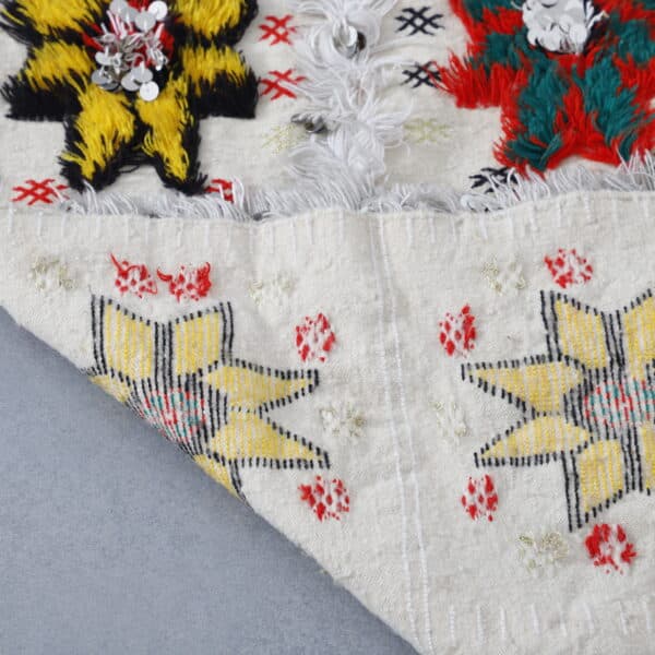 Wedding Blanket 7.3x4.6 Ft – Handmade Moroccan Textile - Image 5