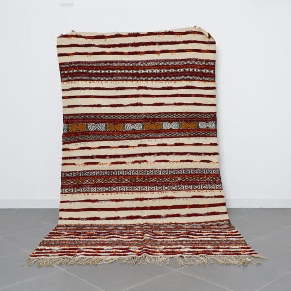 Vintage Kilim 9.4x5.2 Ft handmade in Morocco with tribal Amazigh motifs