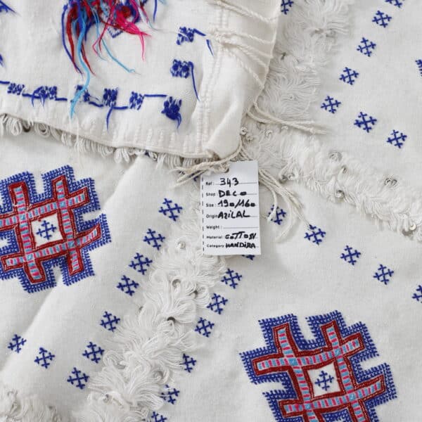 Wedding Blanket 6.2x5.2 Ft – Handmade Moroccan Textile - Image 7