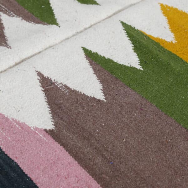 Boujaad Kilim Rug 9.5x6.2 Ft – Handmade Moroccan Flatweave - Image 8