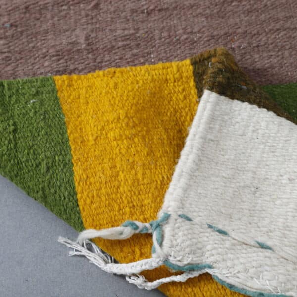 Boujaad Kilim Rug 9.5x6.2 Ft – Handmade Moroccan Flatweave - Image 4