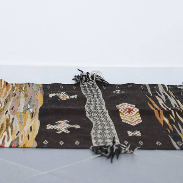 Vintage Kilim Rug 5.7x3.9 Ft – Handmade Moroccan Flatweave - Image 2