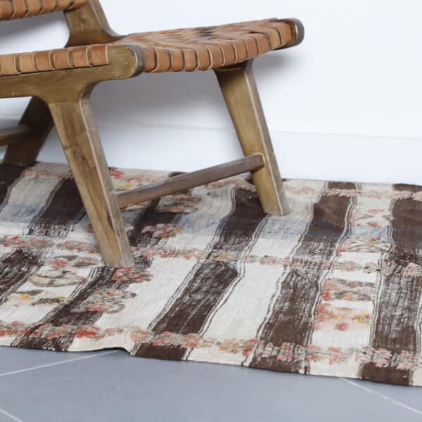 Old Glaoui Kilim 9.3x4.4 Ft – Vintage Moroccan Rug - Image 6