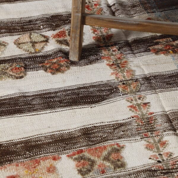 Old Glaoui Kilim 9.3x4.4 Ft – Vintage Moroccan Rug - Image 4