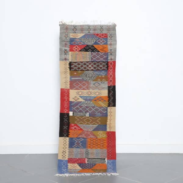 Pecasso Kilim Rug 5.1x1.9 Ft handmade in Morocco with abstract patterns
