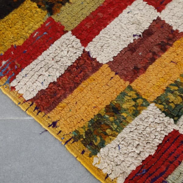Vintage Taznakht 5.4x2.4 Ft – Handmade Moroccan Wool Rug - Image 5
