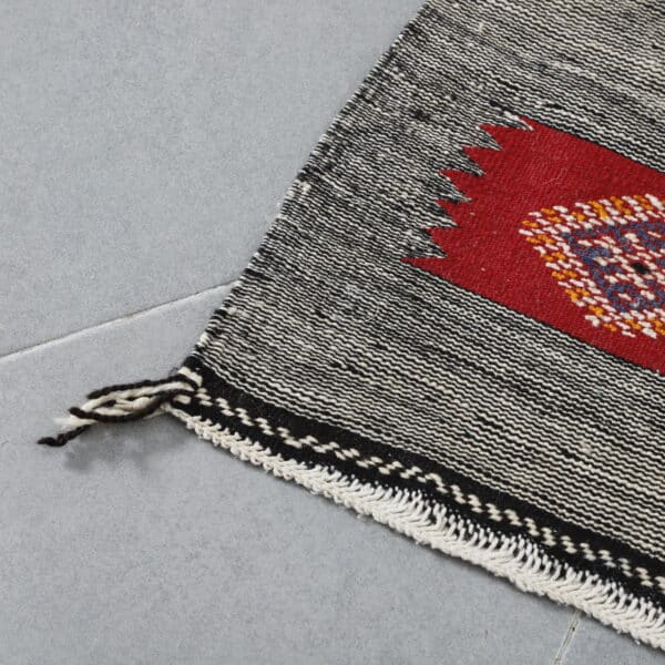 Zanafi Runner 5.1x2.3 Ft – Handmade Moroccan Wool Rug - Image 2