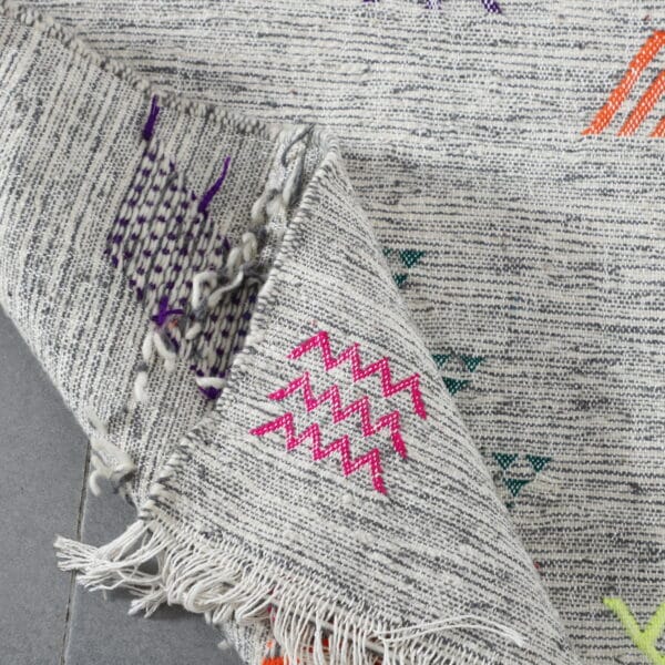 Vintage Runner 8.9x2.4 Ft – Handmade Moroccan Wool Rug - Image 4