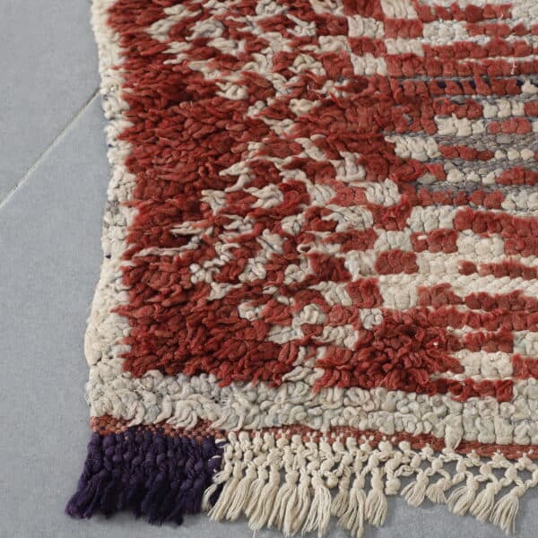 Boujaad Rug 9.2x3.1 Ft – Moroccan Wool Carpet - Image 6