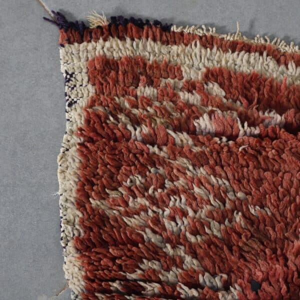 Boujaad Rug 9.2x3.1 Ft – Moroccan Wool Carpet - Image 4