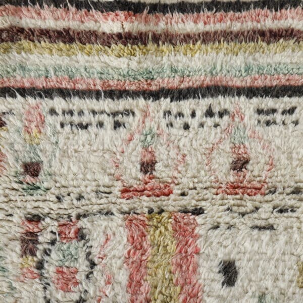 Moroccan Boujaad Rug 10.9x2.3 Ft – Handwoven Wool Runner - Image 4
