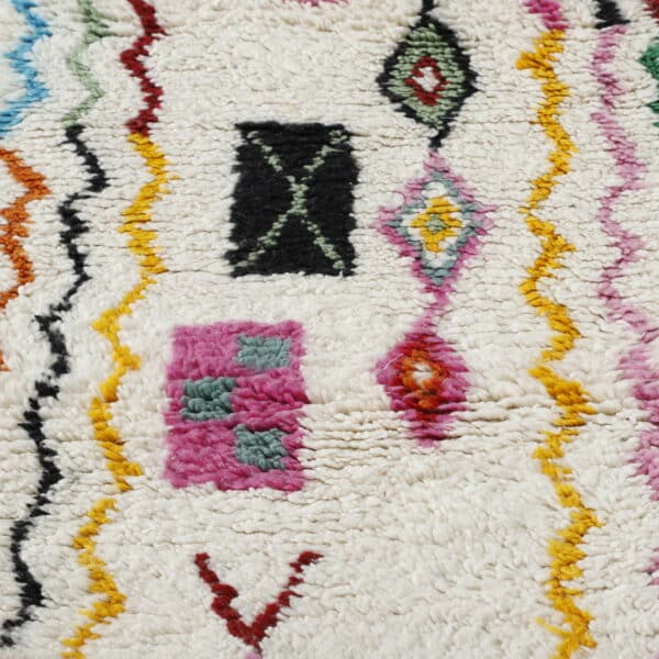 Azilal Rug 6.7x2.7 Ft – Handwoven Wool Moroccan Carpet - Image 4