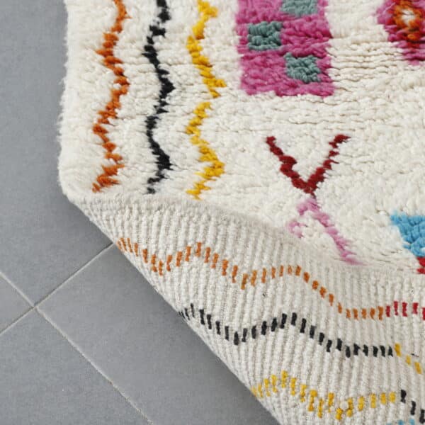 Azilal Rug 6.7x2.7 Ft – Handwoven Wool Moroccan Carpet - Image 5