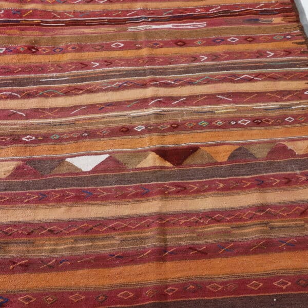 Vintage Moroccan Kilim Rug 5.7x3.6 Ft – Vintage Berber Rug - Image 4