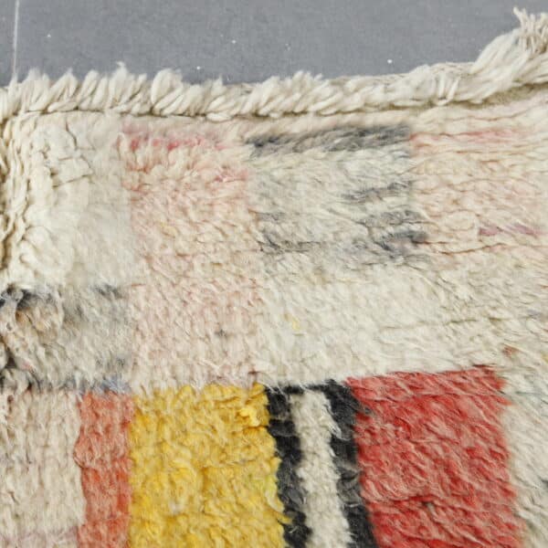 Boujaad Berber Rug 4.3x3.3 Ft – Handmade Moroccan Wool Carpet - Image 5