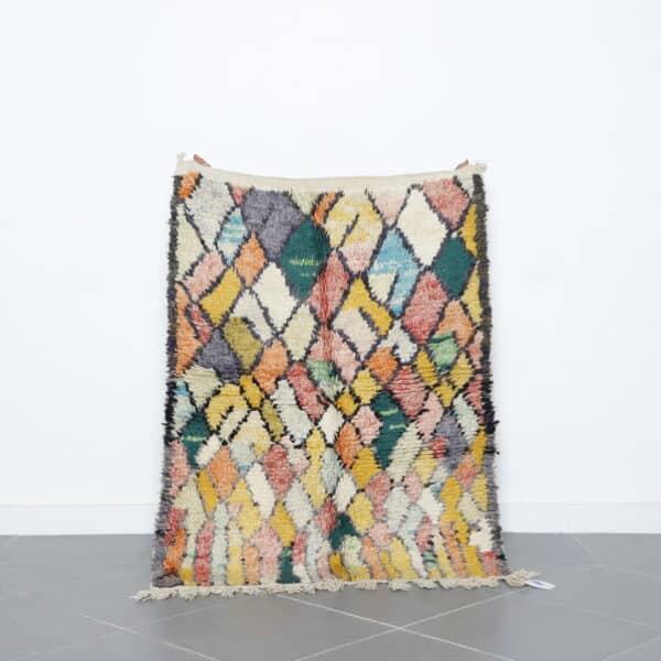 Berber rug Boujaad 4.6x3.5 Ft handwoven in Morocco with Amazigh motifs