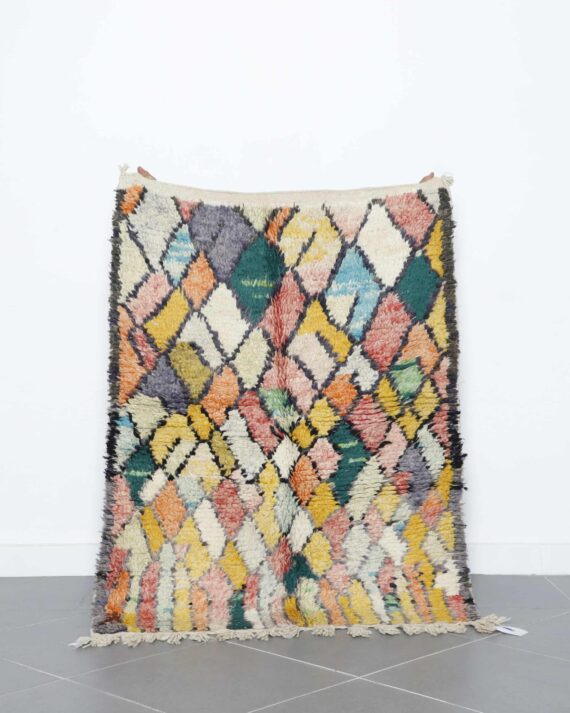 Berber rug Boujaad 4.6x3.5 Ft handwoven in Morocco with Amazigh motifs