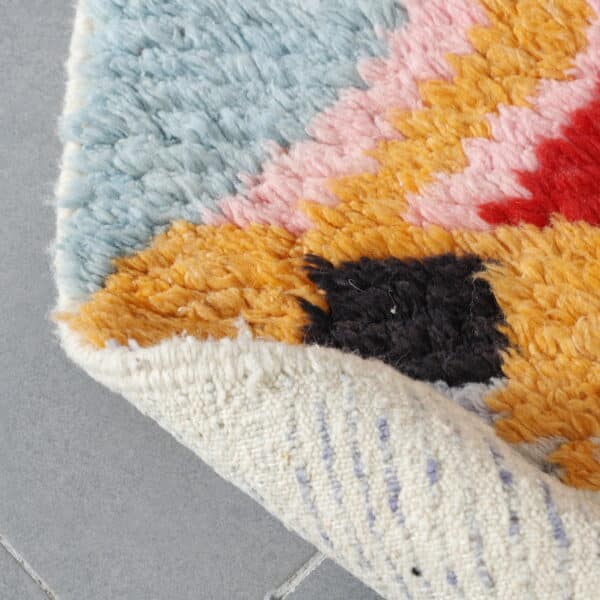 Boujaad Rug 5.9x4.1 Ft – Handmade Moroccan Wool Rug - Image 4