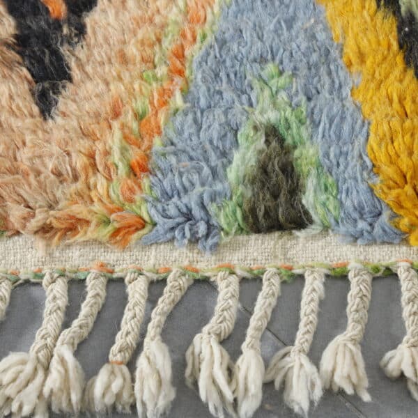 Colorful Boujaad Rug 4.9x3.2 Ft – Handmade Moroccan Wool Carpet - Image 3