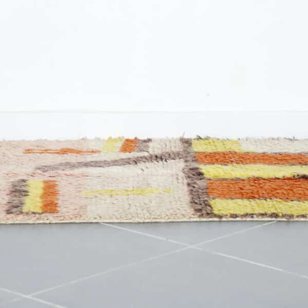 Boujaad Rug 4.9x3.3 Ft – Handmade Moroccan Wool Rug - Image 6
