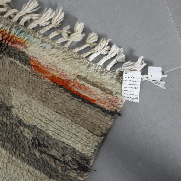 Boujaad Rug 4.6x3.4 Ft – Moroccan Wool Rug - Image 4