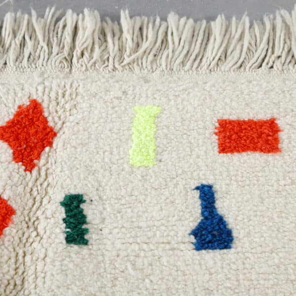 Azilal Rug 4.4x2.9 Ft – Handmade Moroccan Wool Rug - Image 4