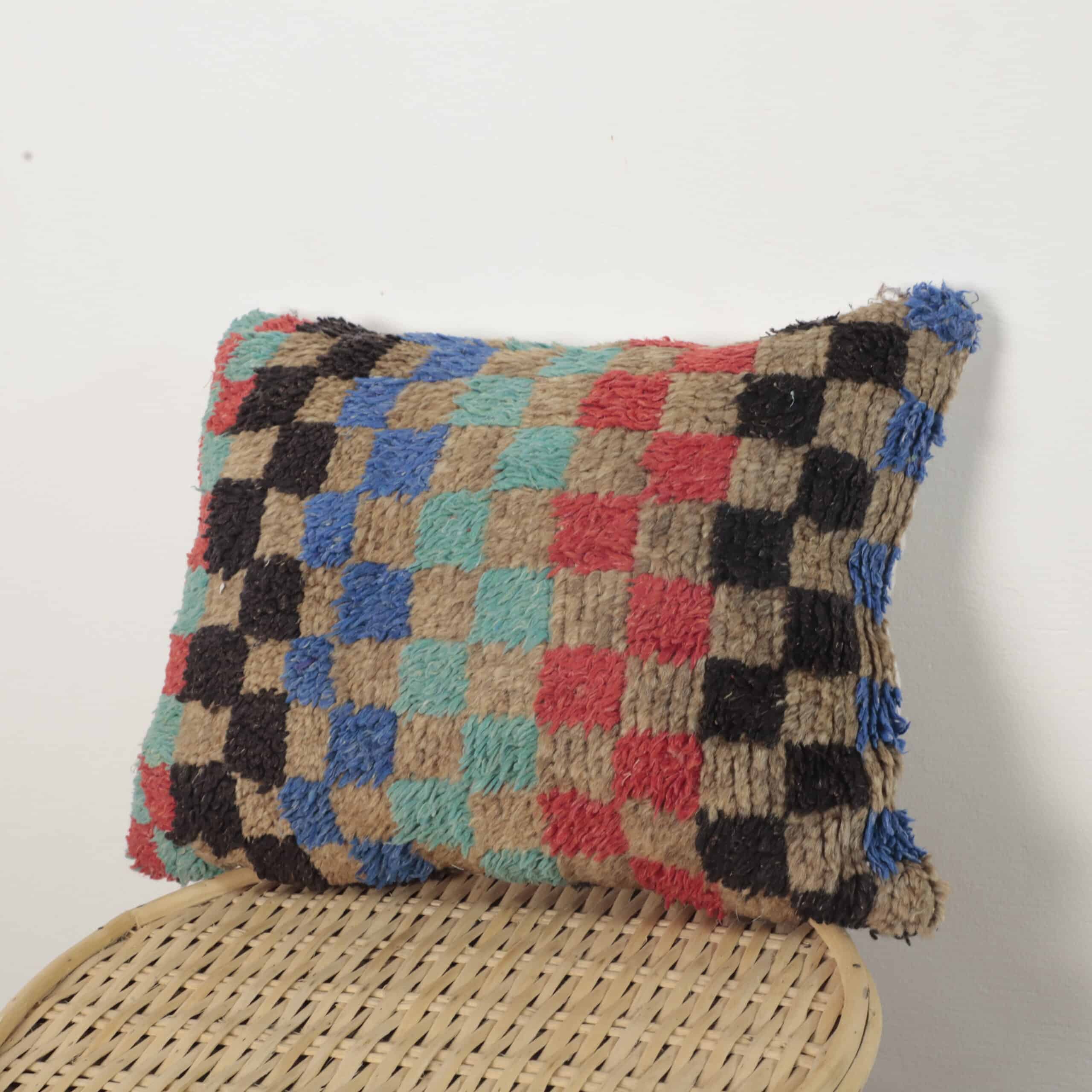 Moroccan checkered pillow – Handmade Wool Berber Cushion 45×34 cm Boho Home Décor - Image 2