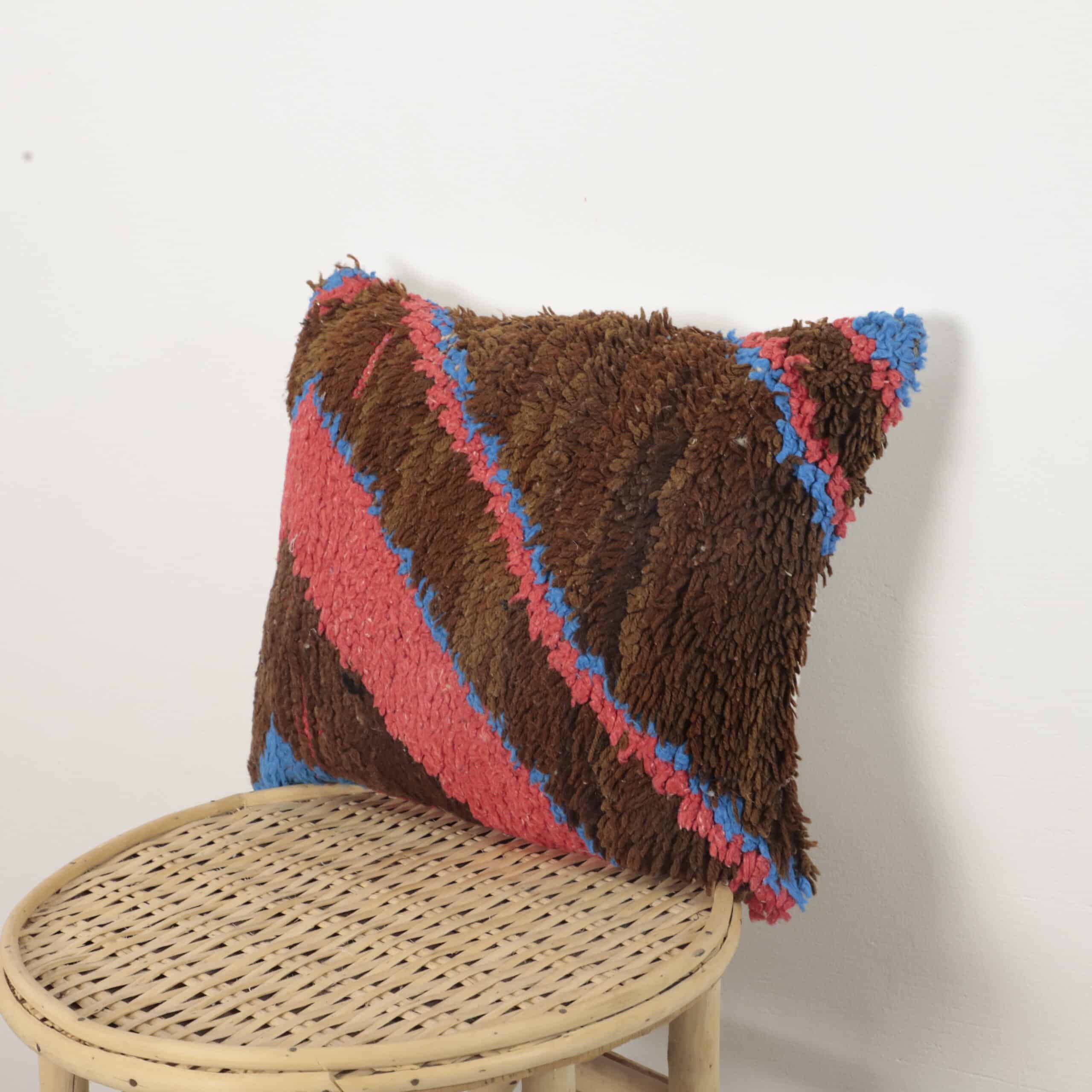Moroccan Diagonal Wool Pillow 43x34 cm | Handmade Berber Cushion - Image 2