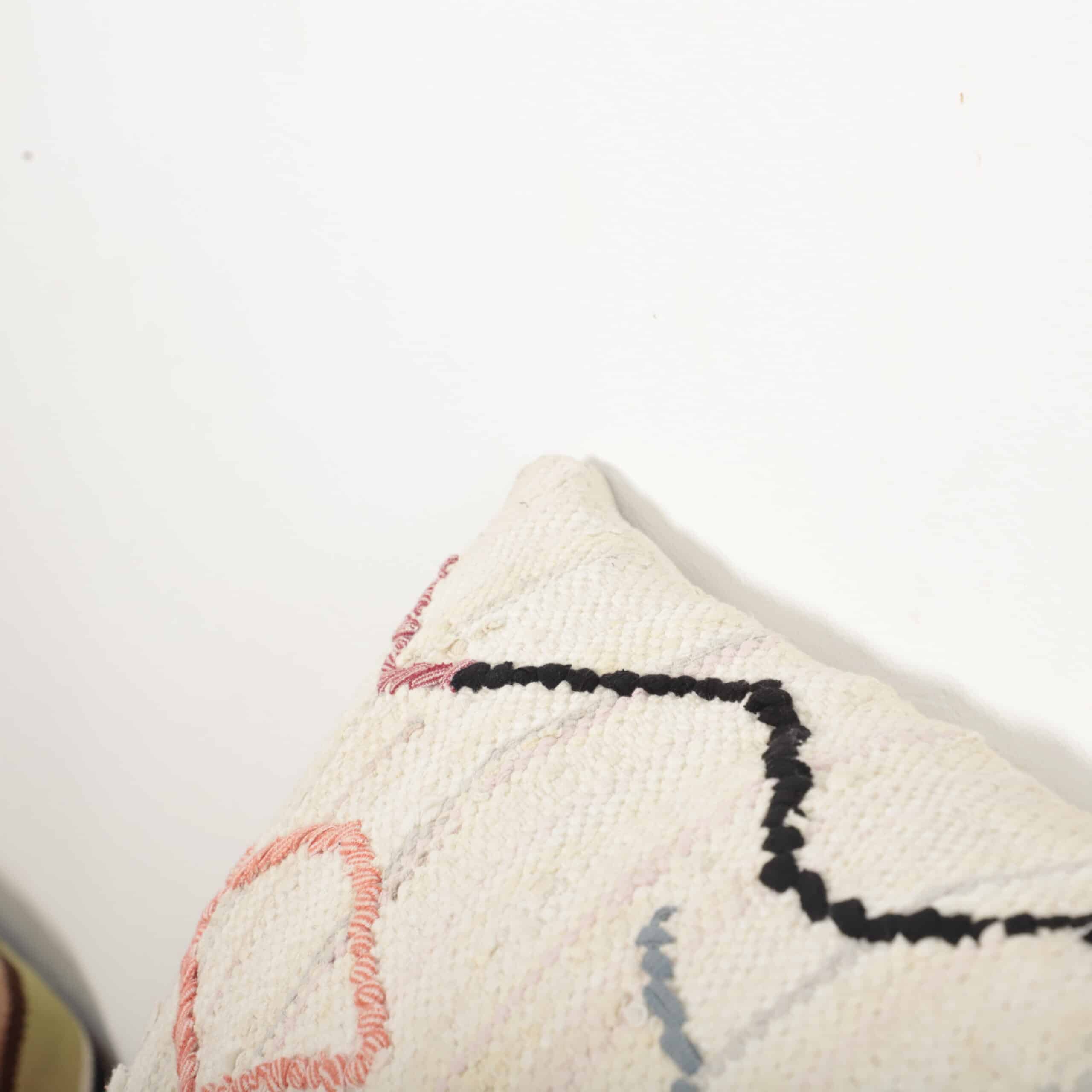 Moroccan Berber Lumbar Pillow 46x30 cm – Handmade Wool Cushion with Geometric Patterns - Image 2