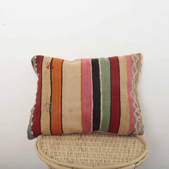 Moroccan pillow